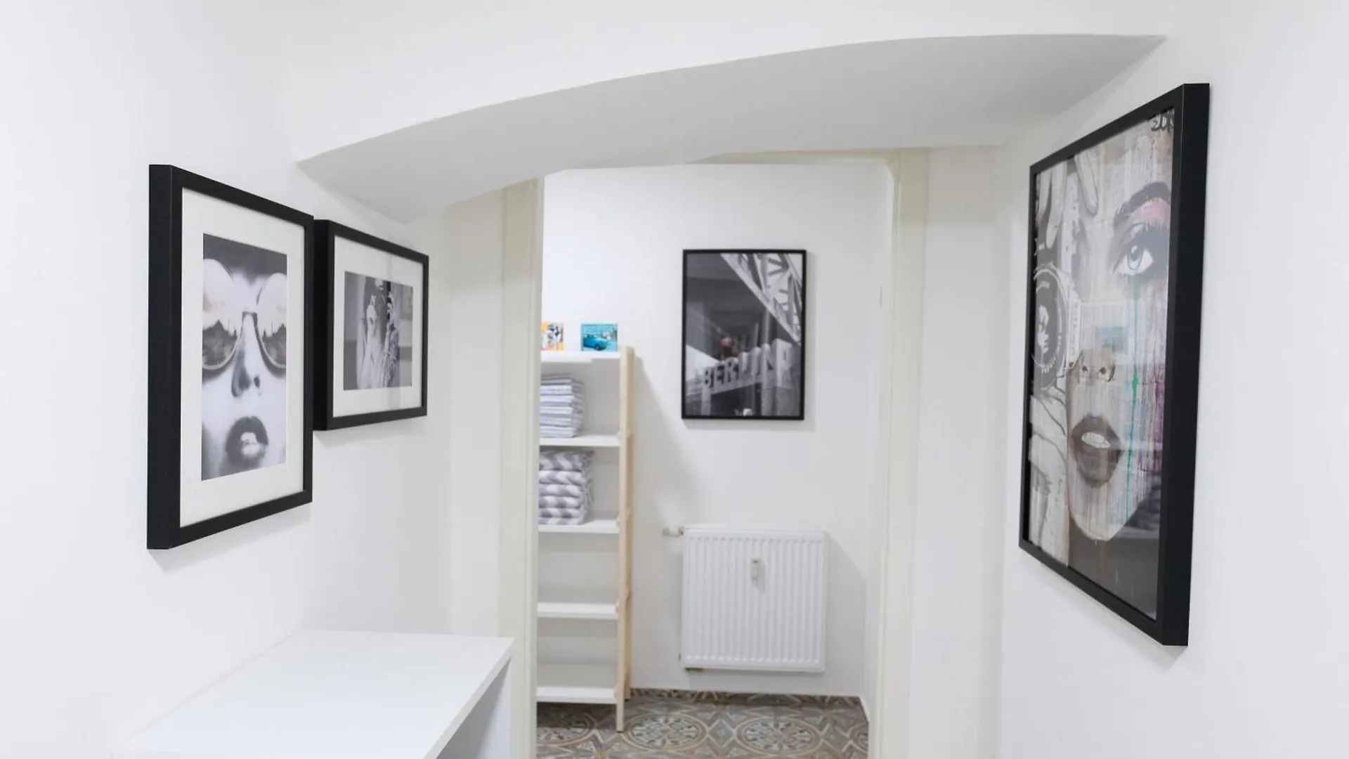 N15 - Room22 Apartment Familyhouse Berlin Germany